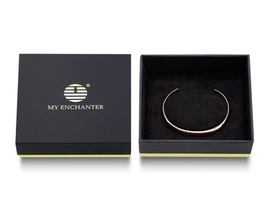 Women's Minimalist Cuff